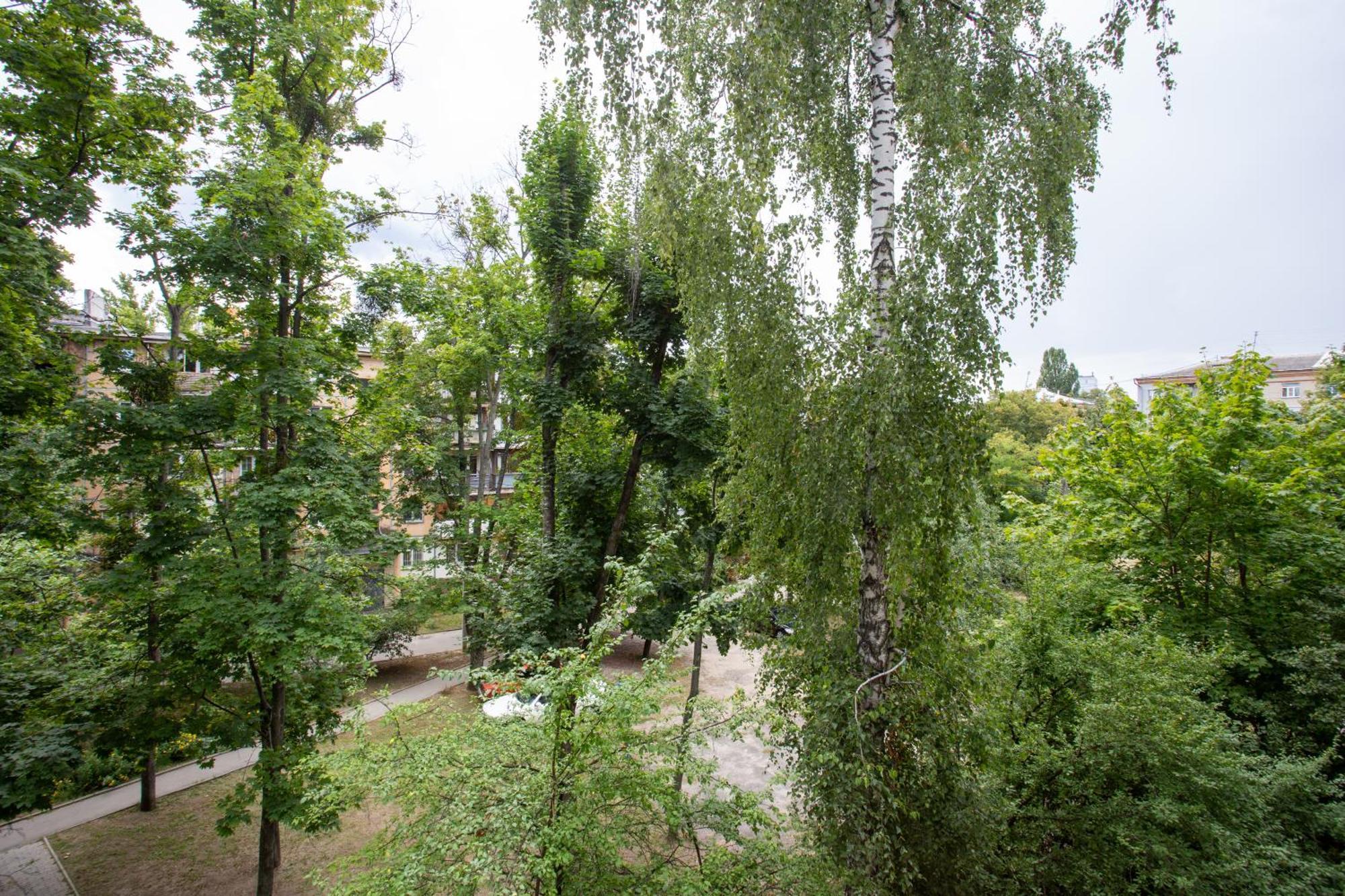 Botanical Garden Area Lägenhet Charkiv Exteriör bild